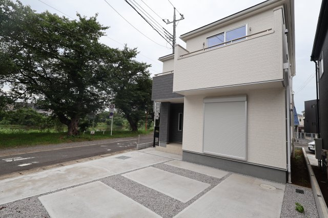《仲介手数料無料》蓮田市西新宿４丁目66-6新築一戸建てリーブルガーデンの外観