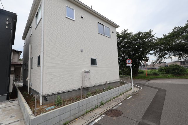 《仲介手数料無料》蓮田市西新宿４丁目66-6新築一戸建てリーブルガーデンの外観