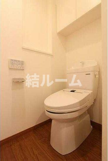 川口市西川口１丁目の賃貸マンションのトイレ