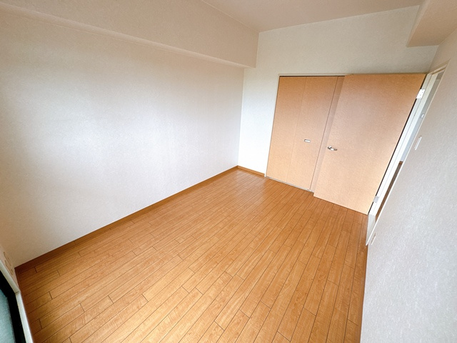 【寝室】 | ドミール千里