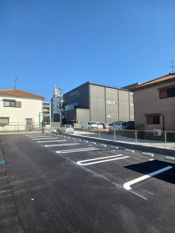 【駐車場】 | パーク　ヴィラ