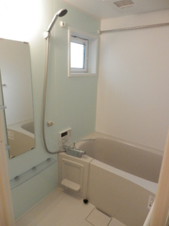 【浴室】 | ベルエア岐阜 | ※同物件別部屋写真