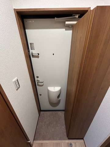 【玄関】
