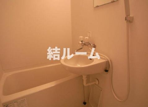 豊島区池袋本町２丁目の賃貸マンションの浴室