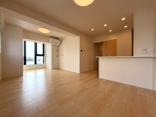 【居間・リビング】