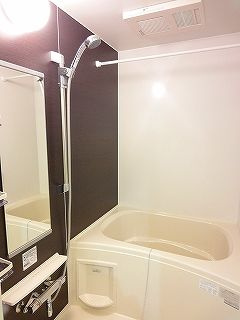 ウエストサイド中山道の浴室
