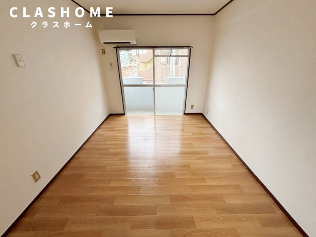 １Ｒコーポろくえん　　刈谷市近郊の賃貸はクラスホームの居間・リビング|同物件の別部屋になります。