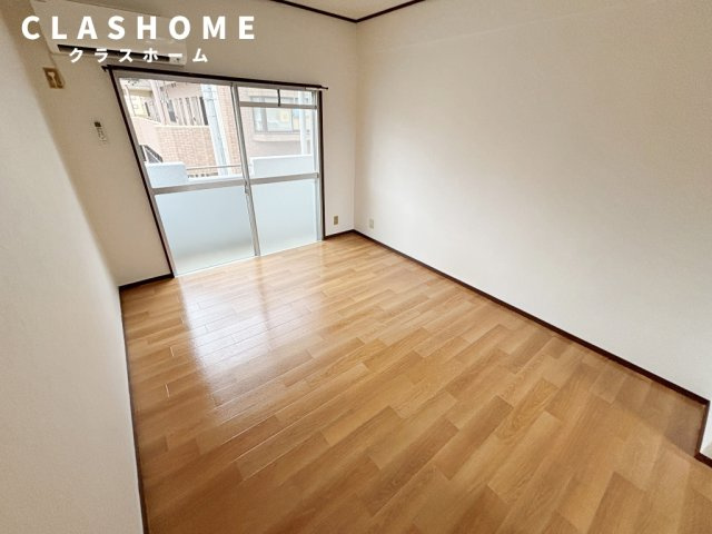 １Ｒコーポろくえん　　刈谷市近郊の賃貸はクラスホームの居間・リビング|同物件の別部屋になります。