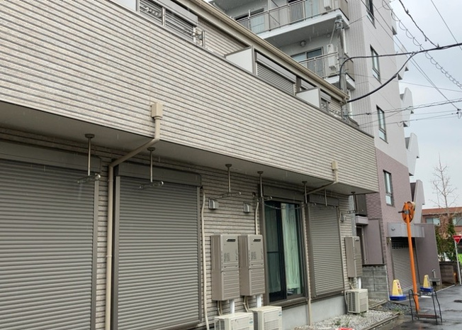 【外観】 | プレミア高尾 | 土地購入を検討されている場合、境界杭がない状態で購入してしまうと境界確定測量をする必要があり、費用がかかります。購入の前に、売主、隣土地所有者立ち合いのもと境界を確定し境界杭を設置するのがベストです。