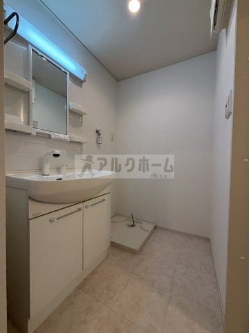 サウスローズ古市の洗面所