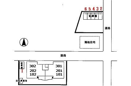 プリムローズの駐車場