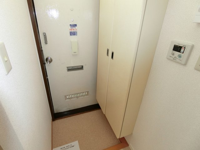 【玄関】