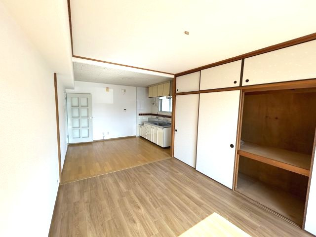 甲南メゾン本山の居間・リビング