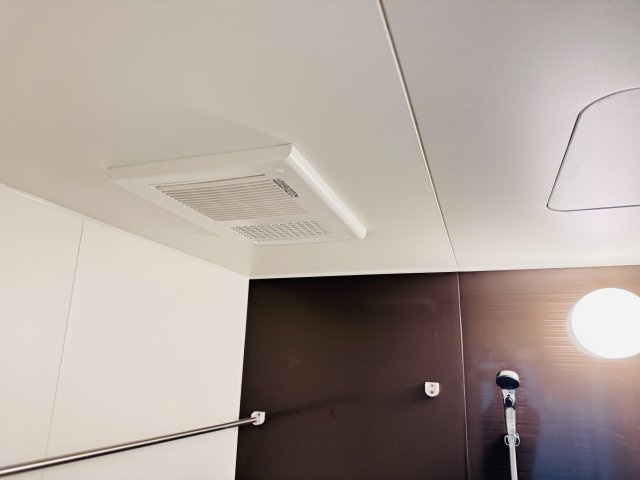 流山市こうのす台新築戸建【江戸川台小学校：9分】の冷暖房・空調設備|雨の日も安心の浴室乾燥機つき