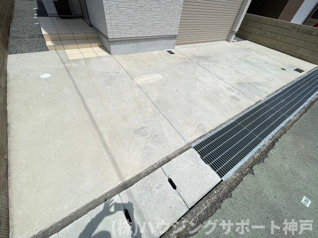 桃山台ベースの駐車場