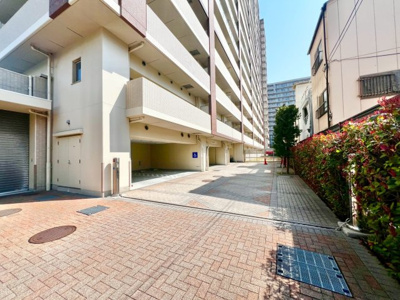 【外観】 | パークシティ堺東タワーズブライト | お料理に集中しやすい壁付けキッチンです！毎日のお料理も気持ちよくできますね！