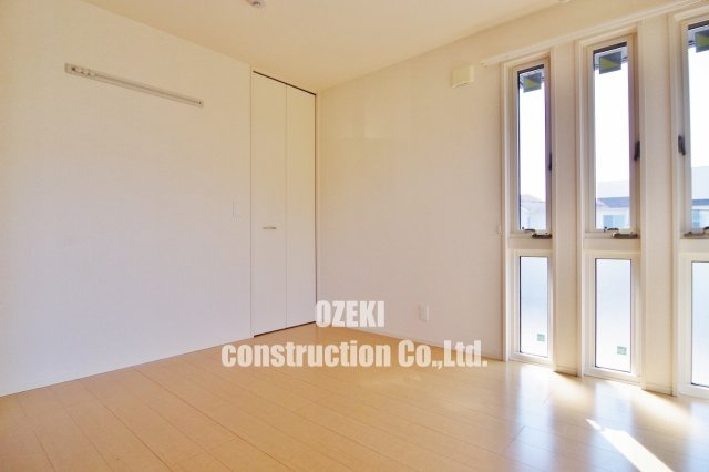 ステラタウン　ウエスタンレイクKの洋室|リビング隣の洋室です♪