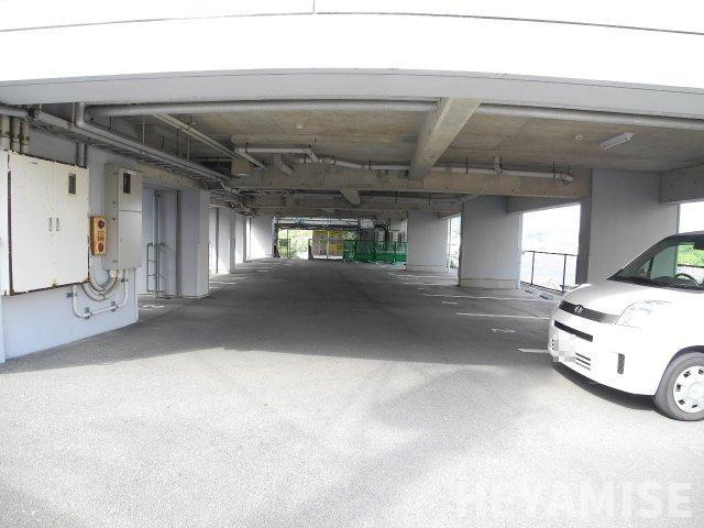 Meilleur・Yの駐車場