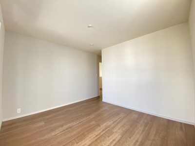 【洋室】 | 読谷村比謝（全2棟）1号棟 | ※同仕様写真です