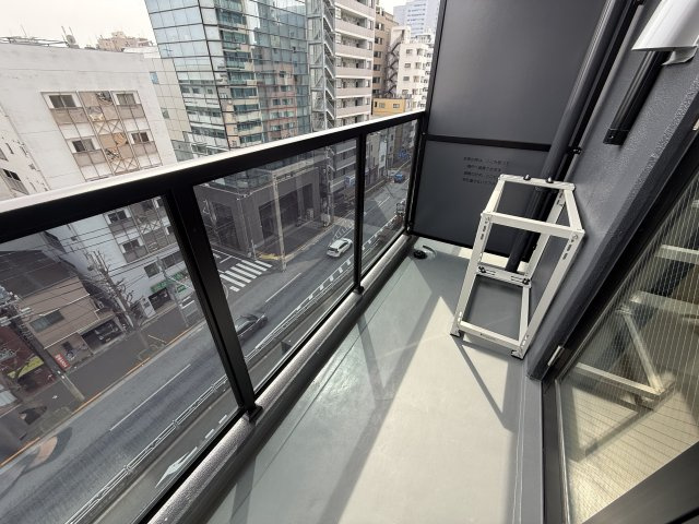 【バルコニー】