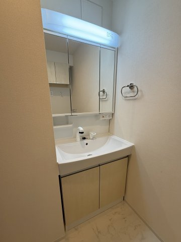 【独立洗面台】