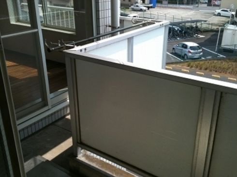 ファミーユ船橋のバルコニー