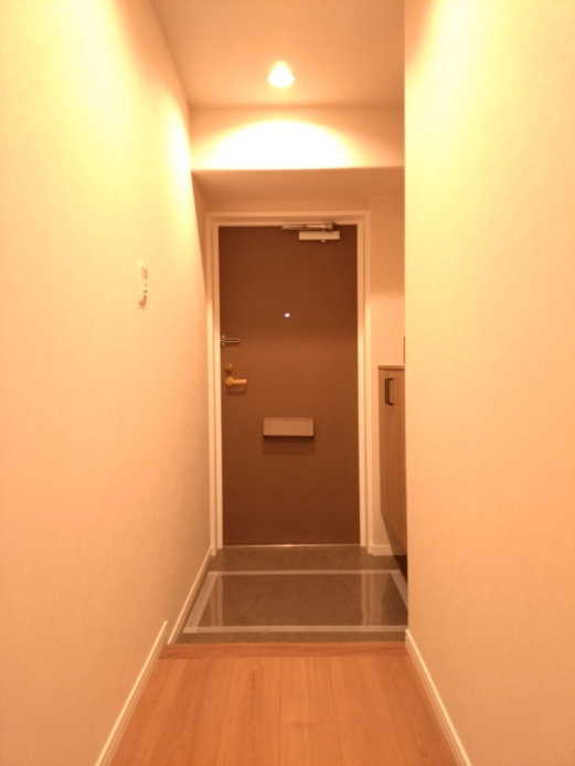 セルヴィオ３番館の玄関