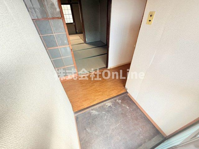 八尾市安中町１丁目のアパートの内装