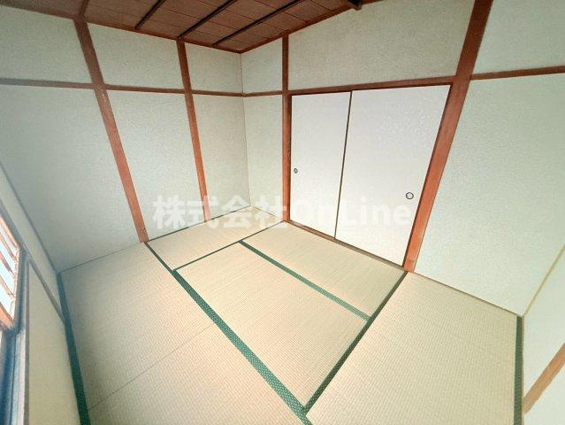 八尾市安中町１丁目のアパートの内装