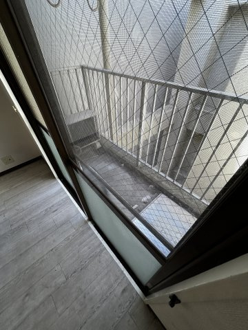 エフアールみなと通りのバルコニー