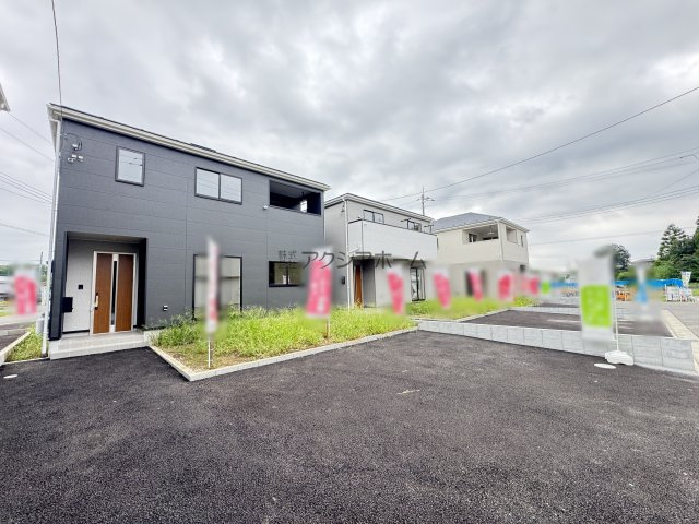 飯能市青木・全8棟　新築一戸建　5号棟　～LDK16帖～の駐車場|2026年9月1日撮影
