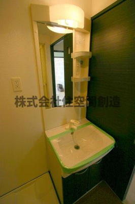 【独立洗面台】 | アンソレイユ | ※同タイプの写真となり、実際のお部屋とは異なる場合があります