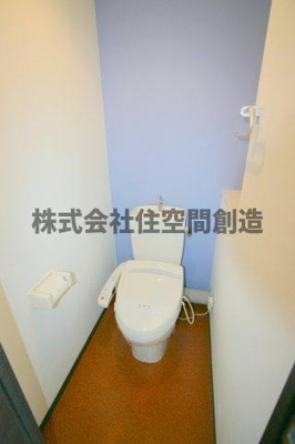 【トイレ】 | アンソレイユ | ※同タイプの写真となり、実際のお部屋とは異なる場合があります