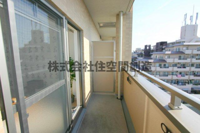 【バルコニー】 | アンソレイユ | ※同タイプの写真となり、実際のお部屋とは異なる場合があります
