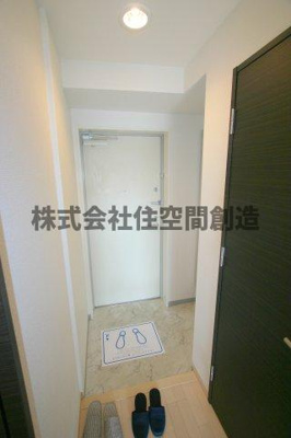 【玄関】 | アンソレイユ | ※同タイプの写真となり、実際のお部屋とは異なる場合があります