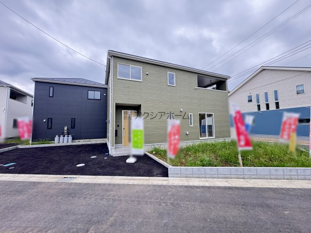 飯能市青木・全8棟　新築一戸建　6号棟　～南西角地～