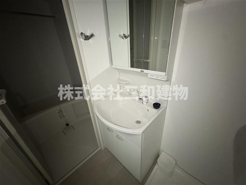 KDXレジデンス成増の洗面所|同間取り別室の参考写真です