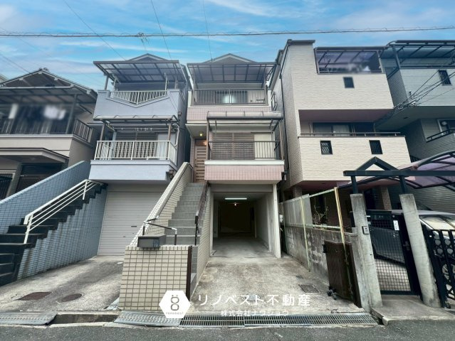 東大阪市花園東町1丁目の外観|2026年2月室内リフォーム済み！
閑静な住宅街に立地♪