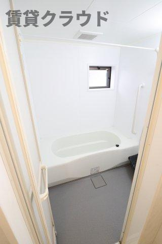 コスモヴィレッジの浴室|コンパクトで使いやすいお風呂です
