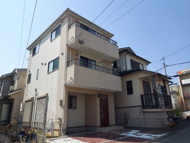 宝塚市高松町一戸建