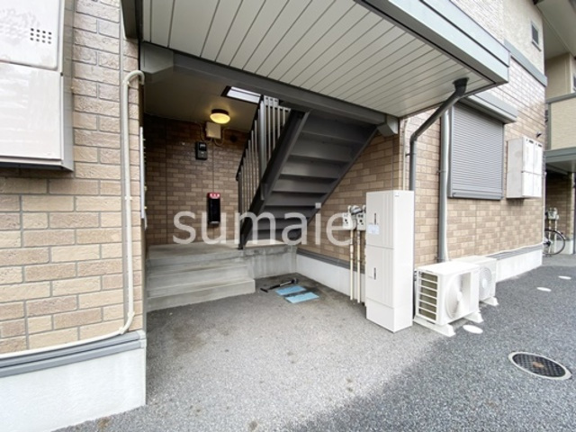 フローラのエントランス|エントランス！