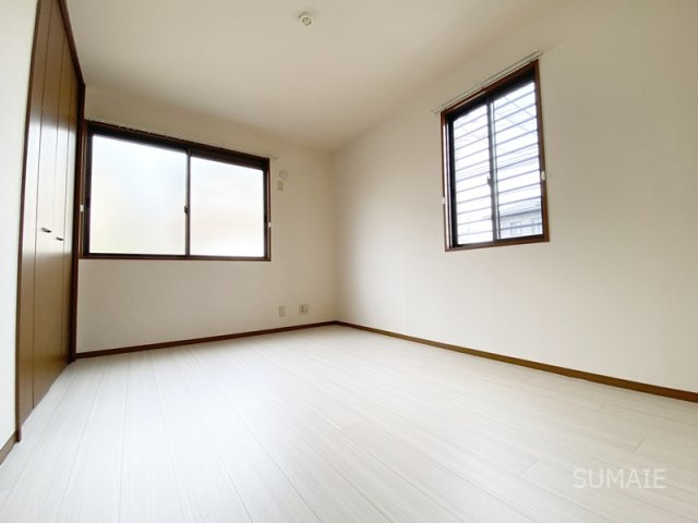 フローラの寝室|人気の角部屋☆