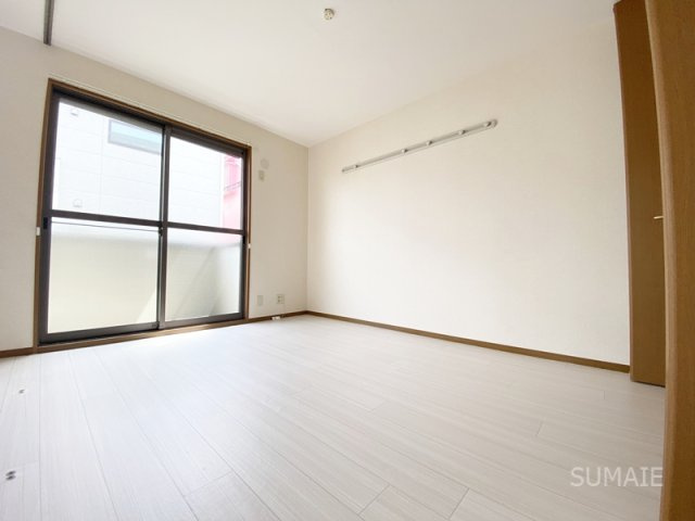 フローラの洋室|リビングと繋げても利用できます！