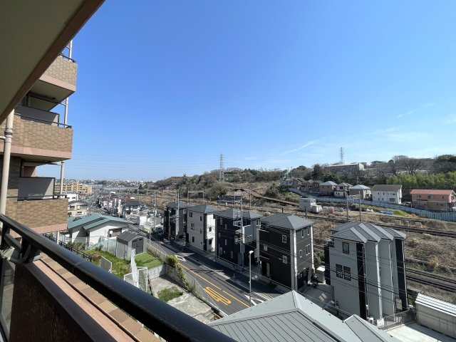 わざわざ箱根まで行かずとも、自宅がもはや桃源郷。神経痛に効能ある温泉が自宅で楽しめる贅沢の粋とも言える『グランシティ横濱保土ヶ谷』リフォームの展望