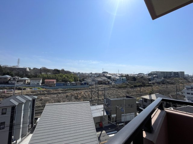 わざわざ箱根まで行かずとも、自宅がもはや桃源郷。神経痛に効能ある温泉が自宅で楽しめる贅沢の粋とも言える『グランシティ横濱保土ヶ谷』リフォームの展望