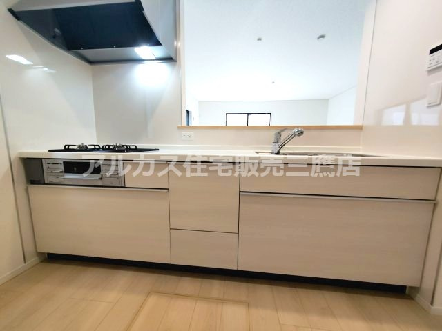 【内覧動画公開中！】中央線 三鷹駅 12分 新築戸建 武蔵野市八幡町1丁目のキッチン