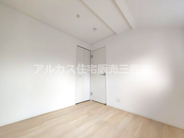 【内覧動画公開中！】中央線 三鷹駅 12分 新築戸建 武蔵野市八幡町1丁目の洋室