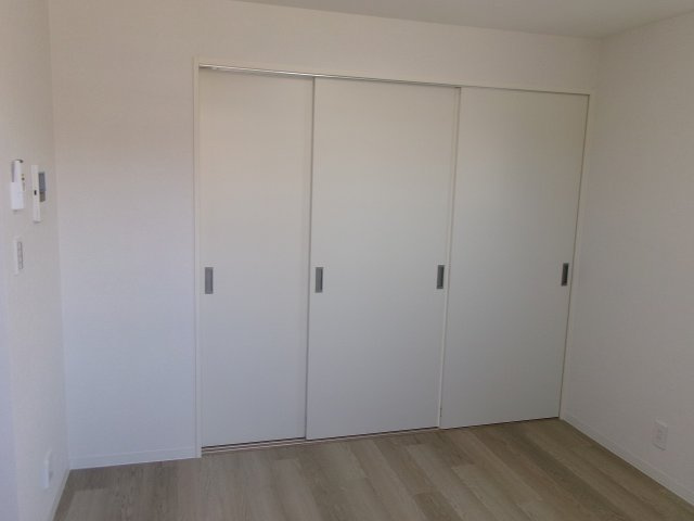 ラフイール西明石の居間・リビング