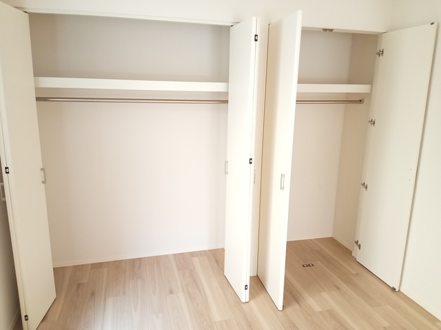 （シニア限定）ヴィレッジ高円寺南の収納|たっぷりクローゼット