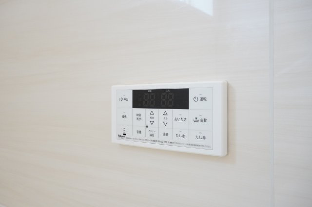 越谷市大字弥十郎 新築分譲住宅の浴室